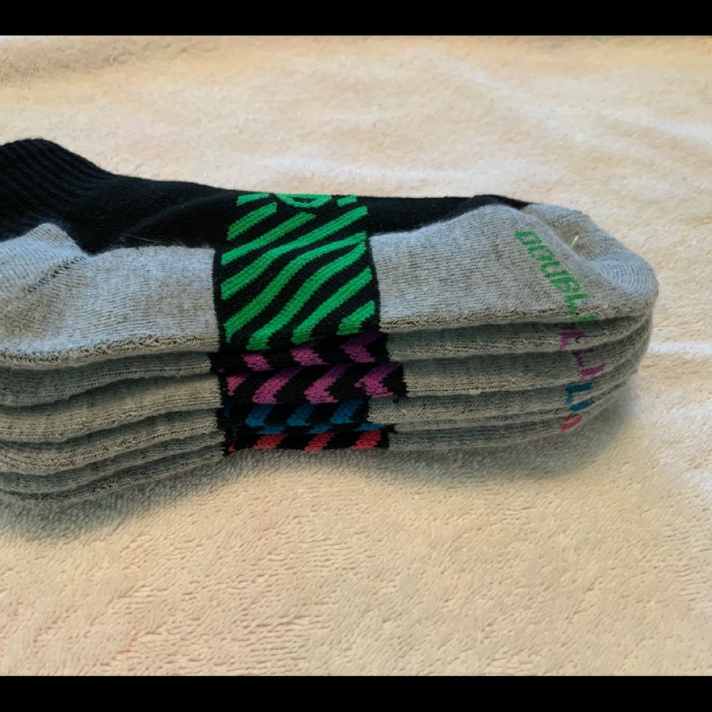 Socks- - Picture 3 of 4